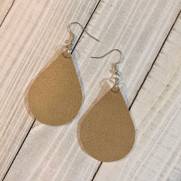 Faux Leather Earrings- - Picture 1 of 1